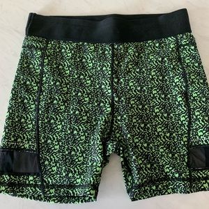 Senita Athletics Shorts XL, Green 5in Inseam